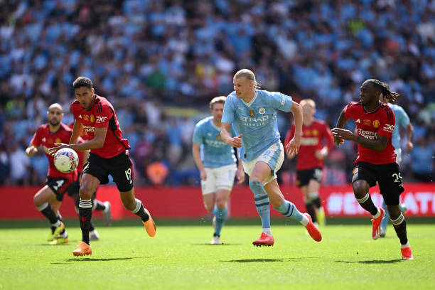 对手们抓住 对手们抓住